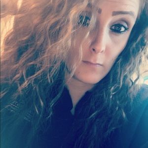 Meet your Posher, Meaghan